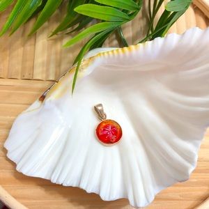 Charles Albert Sanddollar pendant